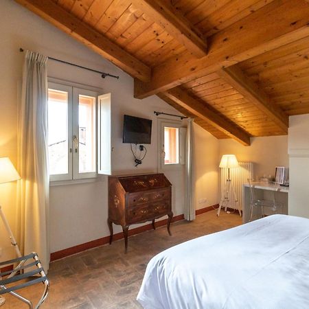 Casa Isolani Charms Rooms Santo Stefano Болонья Экстерьер фото