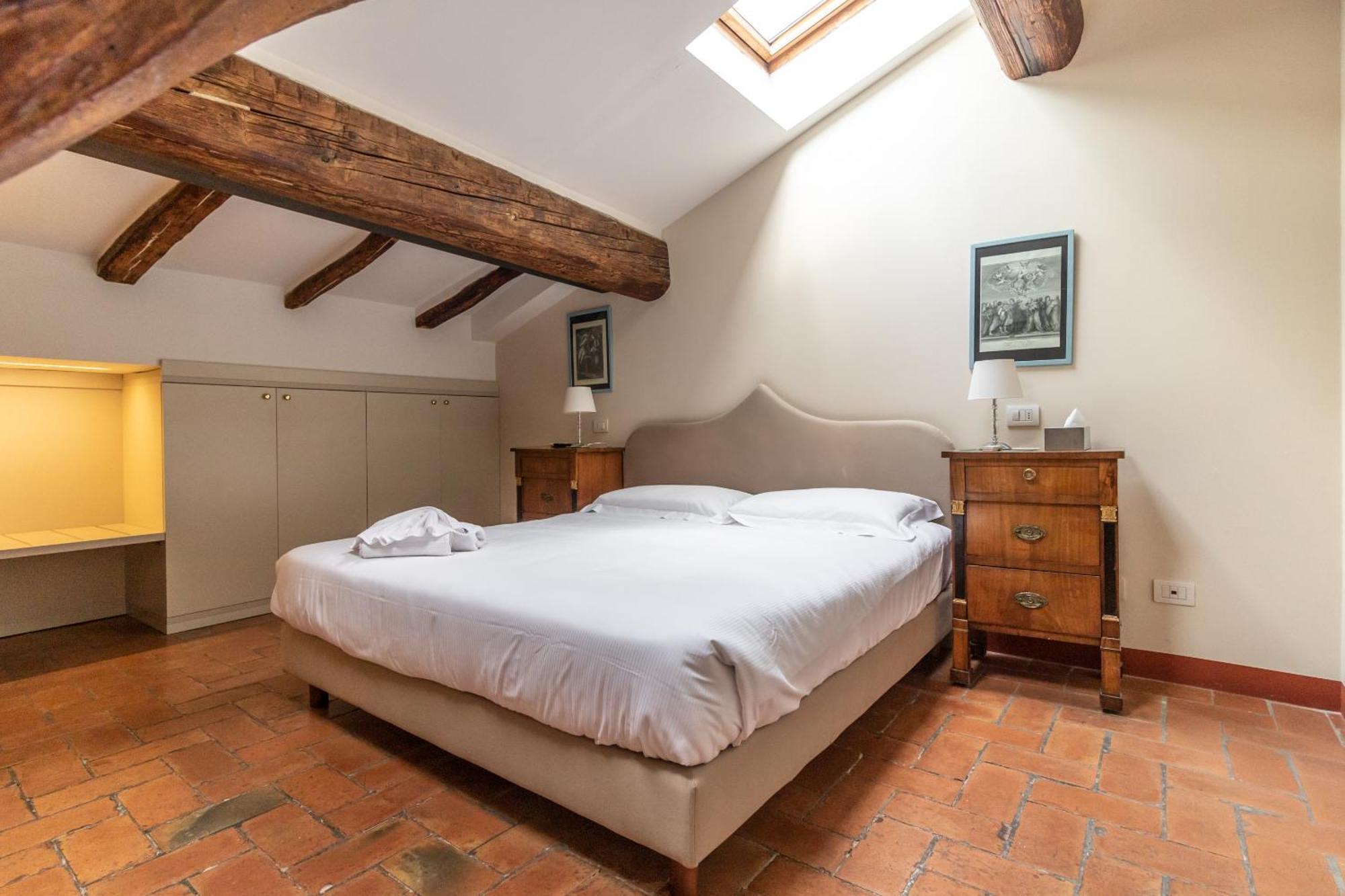 Casa Isolani Charms Rooms Santo Stefano Болонья Экстерьер фото