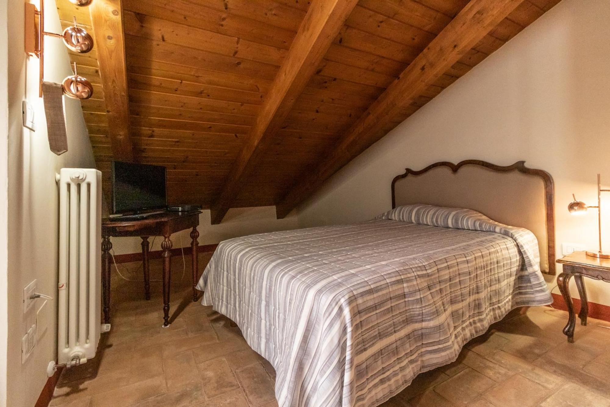 Casa Isolani Charms Rooms Santo Stefano Болонья Экстерьер фото
